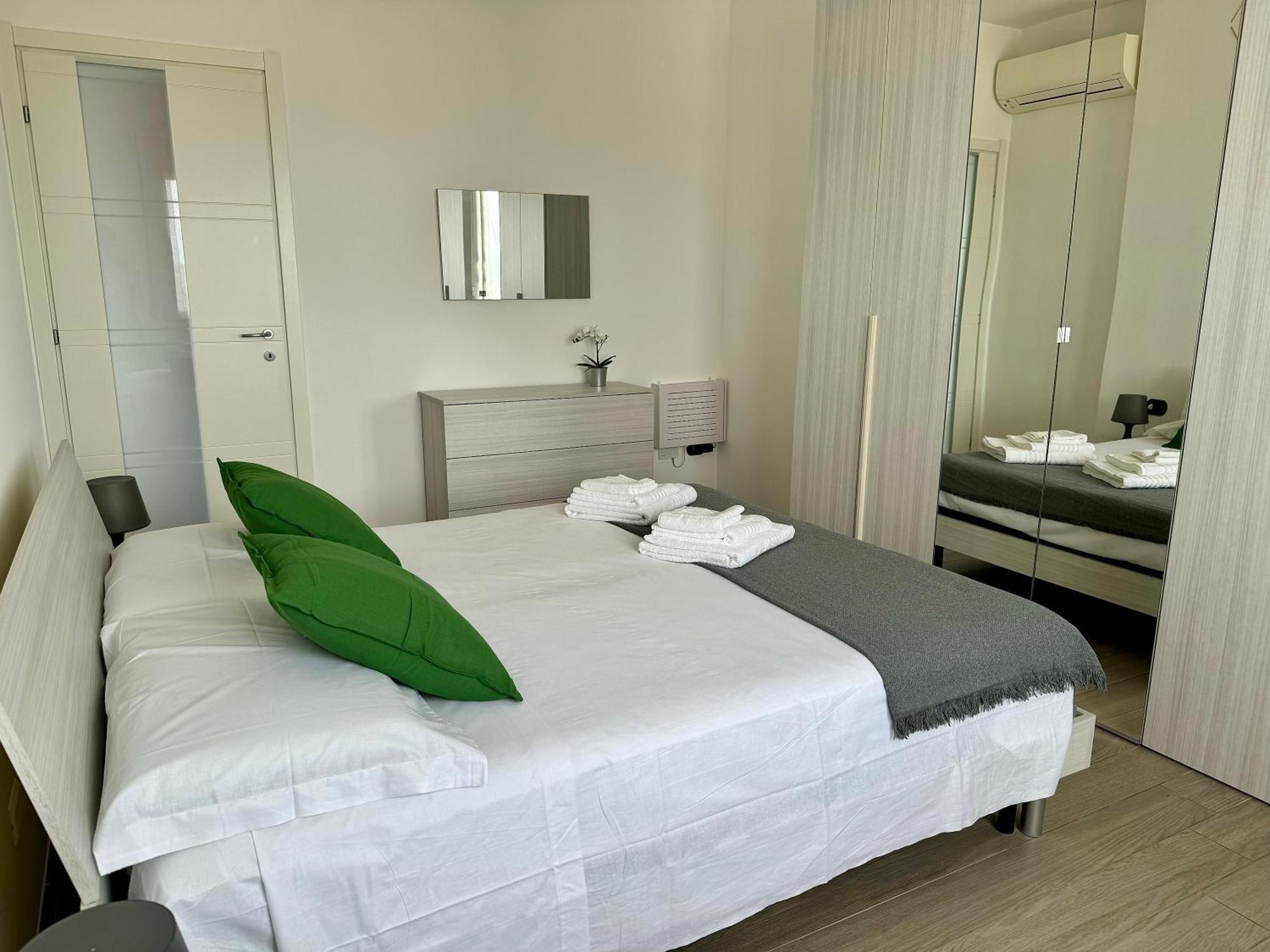 La Casa Di Paolo - Bollate Centro Apartment Luaran gambar